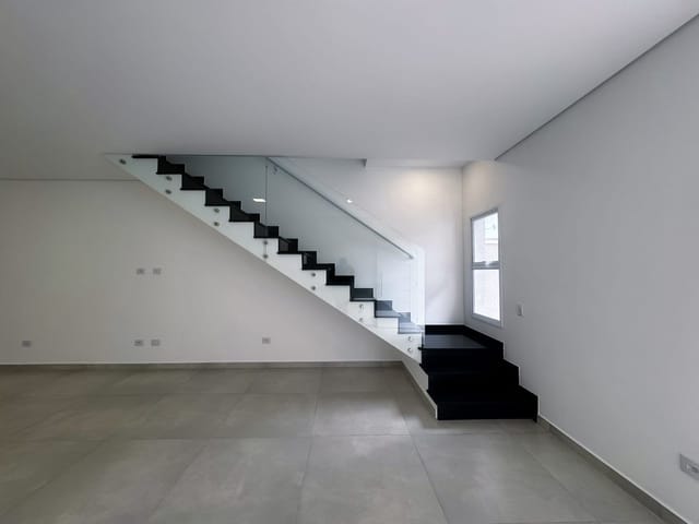 Casa com 140m² 3 quartos e 3 banheiros, à venda, no bairro Vila Santana em Mogi das Cruzes