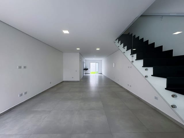 Casa com 140m² 3 quartos e 3 banheiros, à venda, no bairro Vila Santana em Mogi das Cruzes