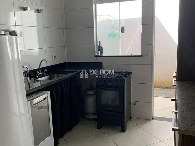 Casa com 273m² 2 quartos e 1 banheiro, à venda, no bairro Campo das Antas em Poços de Caldas