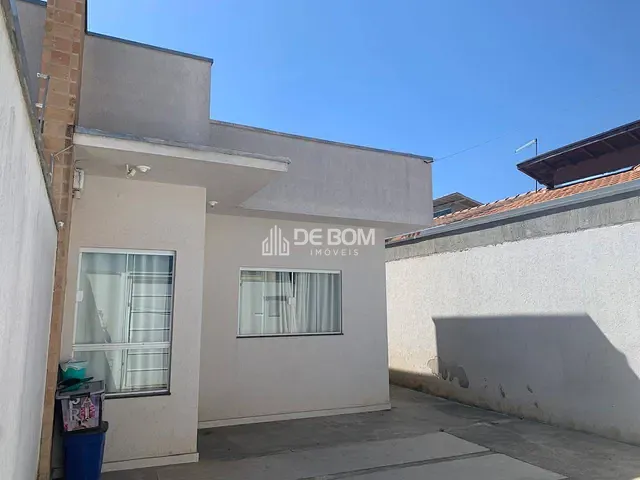 Casa com 273m² 2 quartos e 1 banheiro, à venda, no bairro Campo das Antas em Poços de Caldas