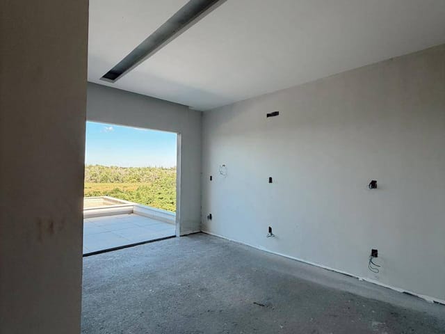 Casa com 484m² 4 quartos e 4 banheiros, à venda, no bairro Manguinhos em Serra