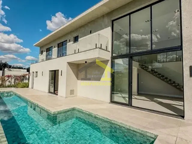 Casa com 982m² 4 quartos e 4 banheiros, à venda ou para alugar, no bairro Bairro Itapema em Itatiba