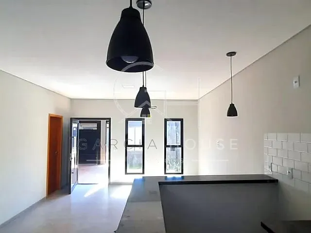 Casa com 200m² 3 quartos e 2 banheiros, à venda, no bairro Jardim Santa Cecília em Bonfim Paulista