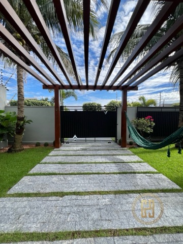 Casa 4 quartos e 3 banheiros, à venda, no bairro Residencial das Acácias em Nova Mutum