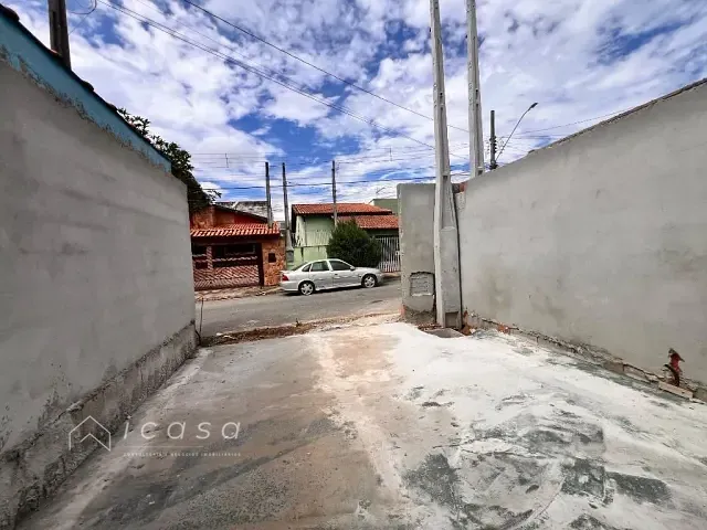 Casa com 150m² 3 quartos e 2 banheiros, à venda, no bairro Residencial Esperança em Caçapava