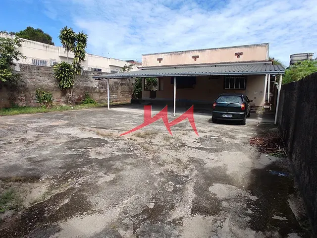 Casa com 450m² 2 quartos e 1 banheiro, à venda, no bairro Laranjal em São Gonçalo