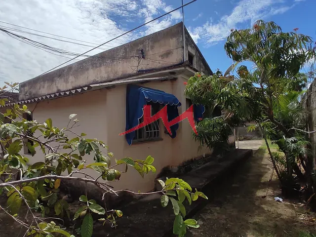 Casa com 450m² 2 quartos e 1 banheiro, à venda, no bairro Laranjal em São Gonçalo