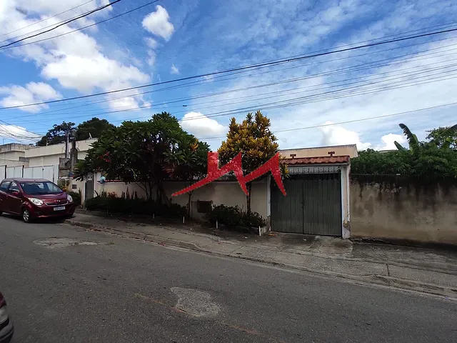 Casa com 450m² 2 quartos e 1 banheiro, à venda, no bairro Laranjal em São Gonçalo