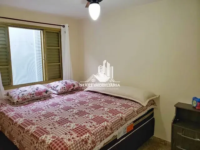 Casa com 200m² 3 quartos e 2 banheiros, à venda, no bairro Michel Neme em Pederneiras