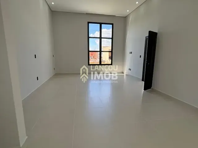 Casa com 300m² 3 quartos e 4 banheiros, à venda, no bairro São Venâncio em Itupeva