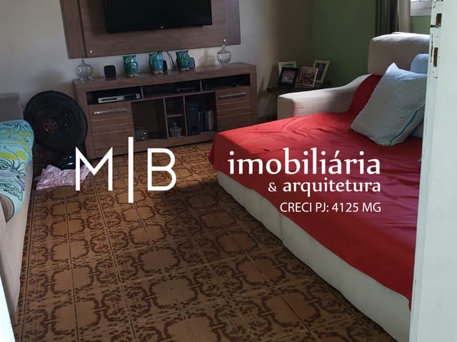 Casa 4 quartos e 2 banheiros, à venda, no bairro JARDIM BANDEIRANTES II em CATAGUASES