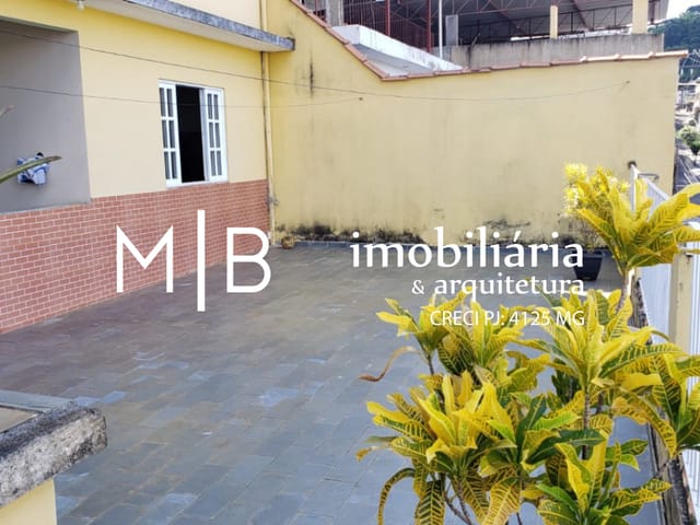 Casa 4 quartos e 2 banheiros, à venda, no bairro JARDIM BANDEIRANTES II em CATAGUASES