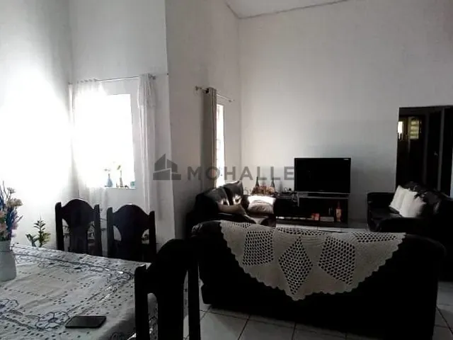 Casa com 220m² 4 quartos e 2 banheiros, à venda, no bairro Jardim Bernadete em Itajubá