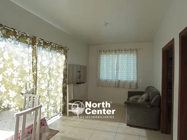 Casa 2 quartos e 1 banheiro, para alugar, no bairro Salinas em Balneário Barra do Sul