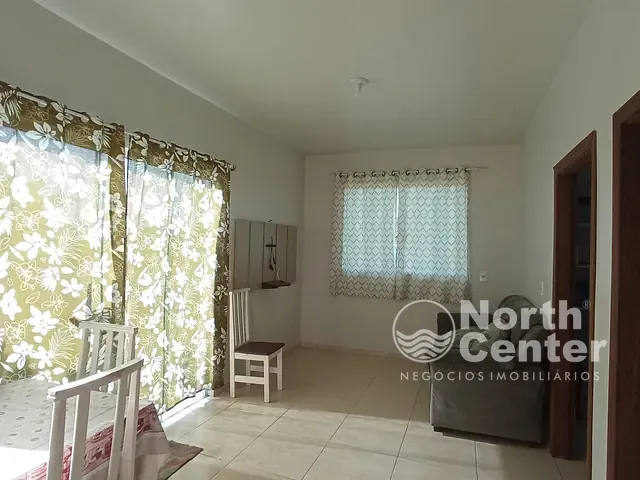 Casa 2 quartos e 1 banheiro, para alugar, no bairro Salinas em Balneário Barra do Sul