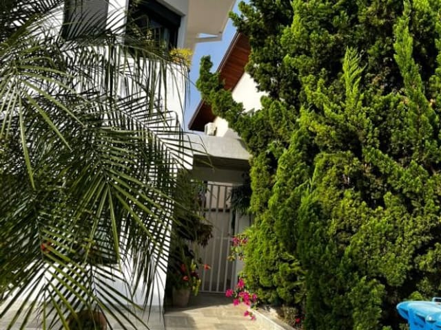 Casa com 431m² 4 quartos e 5 banheiros, à venda, no bairro Urbanova em São José dos Campos