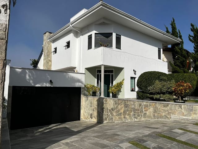 Casa com 431m² 4 quartos e 5 banheiros, à venda, no bairro Urbanova em São José dos Campos