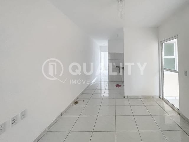 Casa 2 quartos e 2 banheiros, para alugar, no bairro Pacheco em Caucaia