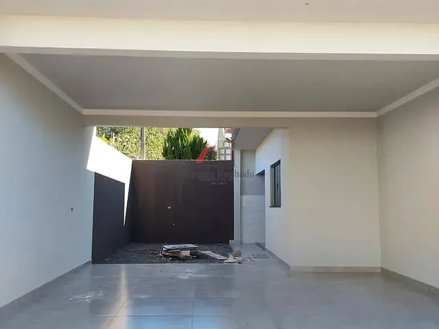 Casa com 182m² 3 quartos e 1 banheiro, à venda, no bairro Vila Bernardes em Arapongas