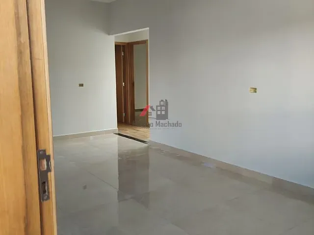 Casa com 182m² 3 quartos e 1 banheiro, à venda, no bairro Vila Bernardes em Arapongas