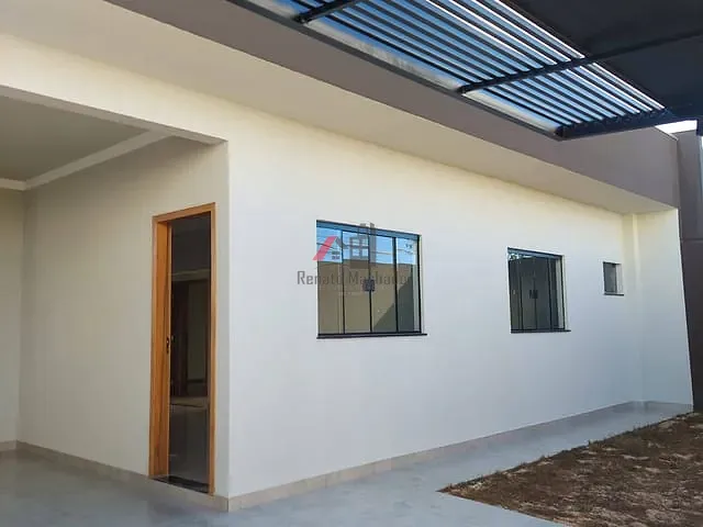 Casa com 182m² 3 quartos e 1 banheiro, à venda, no bairro Vila Bernardes em Arapongas