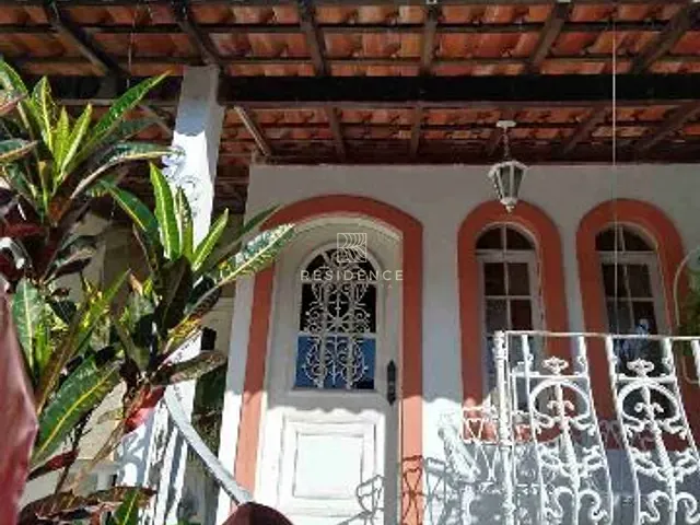 Casa 4 quartos e 3 banheiros, à venda, no bairro Jardim Belvedere em Volta Redonda