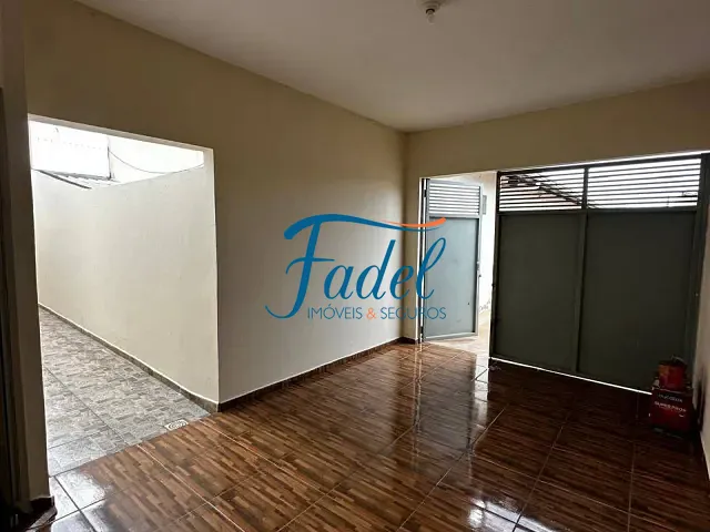 Casa 2 quartos e 1 banheiro, para alugar, no bairro Jardim Regina em Conchal