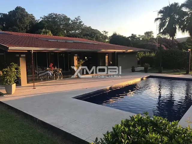 Casa com 5000m² 4 quartos e 4 banheiros, à venda, no bairro Chácara Malota em Jundiaí