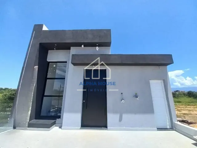 Casa com 175m² 3 quartos e 2 banheiros, à venda, no bairro Loteamento Industrial Água Preta em Pindamonhangaba