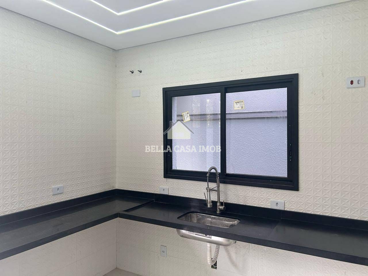 Casa à venda com 3 quartos, 219m² - Foto 10