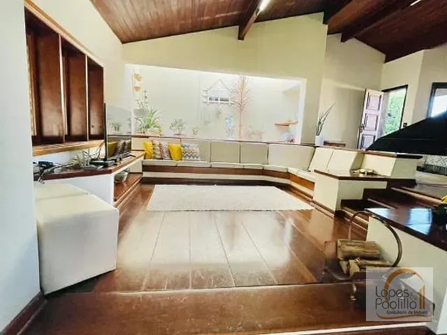 Casa com 1200m² 3 quartos e 1 banheiro, à venda ou para alugar, no bairro Vila Gardênia em Atibaia
