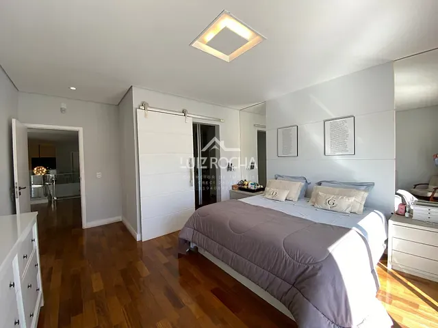 Casa com 560m² 4 quartos e 7 banheiros, à venda, no bairro Jardim do Golf I em Jandira