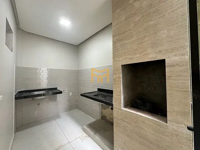Casa com 214m² 4 quartos e 5 banheiros, à venda, no bairro Nazaré em Belém