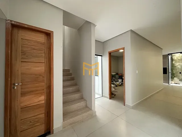 Casa com 214m² 4 quartos e 5 banheiros, à venda, no bairro Nazaré em Belém