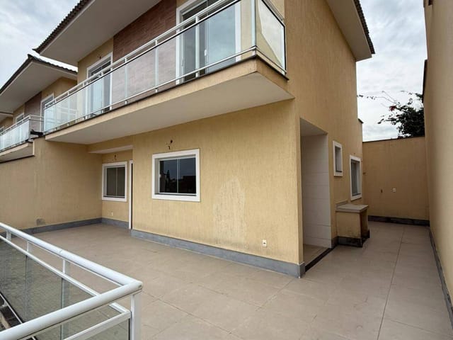 Casa com 158m² 3 quartos e 3 banheiros, para alugar, no bairro Barroco (Itaipuaçu) em Maricá