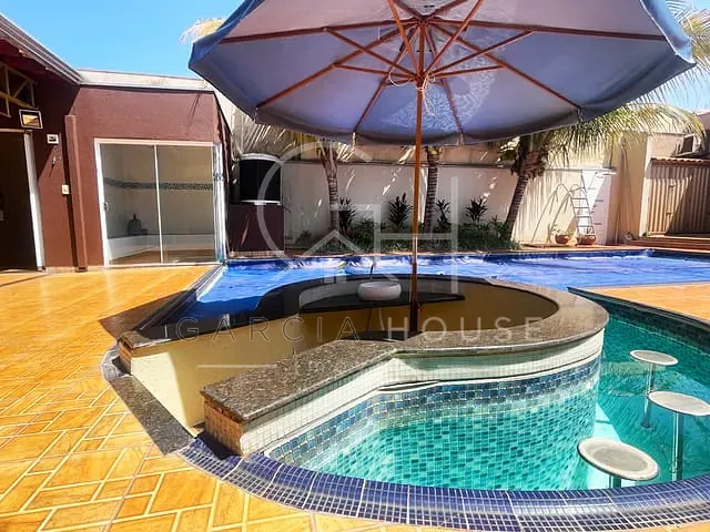 Casa com 516m² 3 quartos e 2 banheiros, à venda, no bairro Jardim Anhangüera em Ribeirão Preto