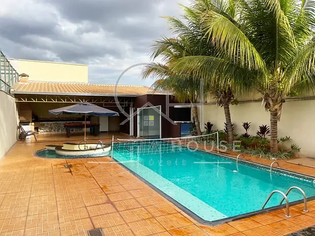 Casa com 516m² 3 quartos e 2 banheiros, à venda, no bairro Jardim Anhangüera em Ribeirão Preto