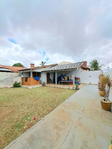 Casa 2 quartos e 2 banheiros, à venda, no bairro Residencial Arara-azul em Nova Mutum