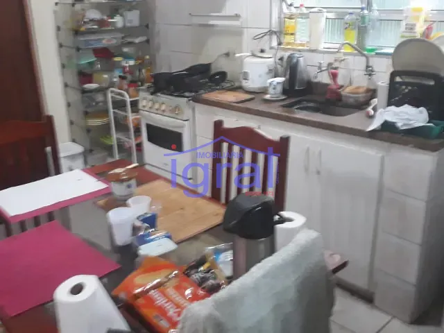 Casa com 360m² 1 quarto e 1 banheiro, à venda, no bairro Cidade Vargas em São Paulo