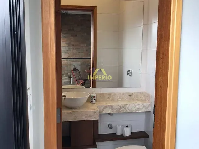 Casa com 180m² 3 quartos e 2 banheiros, à venda, no bairro Jardim Guarujá em Salto