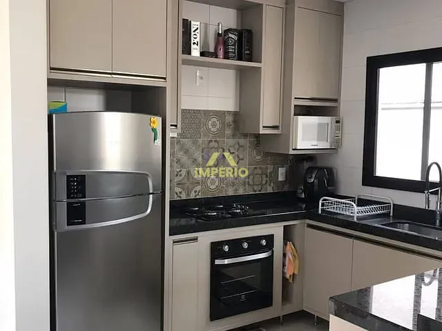 Casa com 180m² 3 quartos e 2 banheiros, à venda, no bairro Jardim Guarujá em Salto