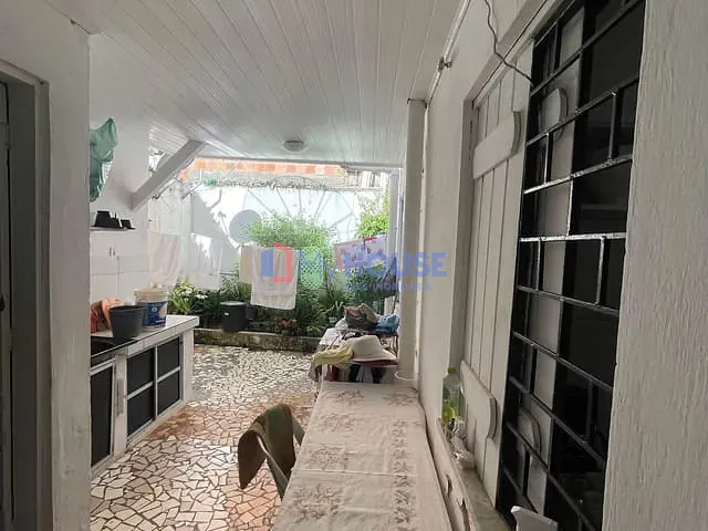 Casa 4 quartos e 4 banheiros, à venda, no bairro Hernani Sá em Ilhéus