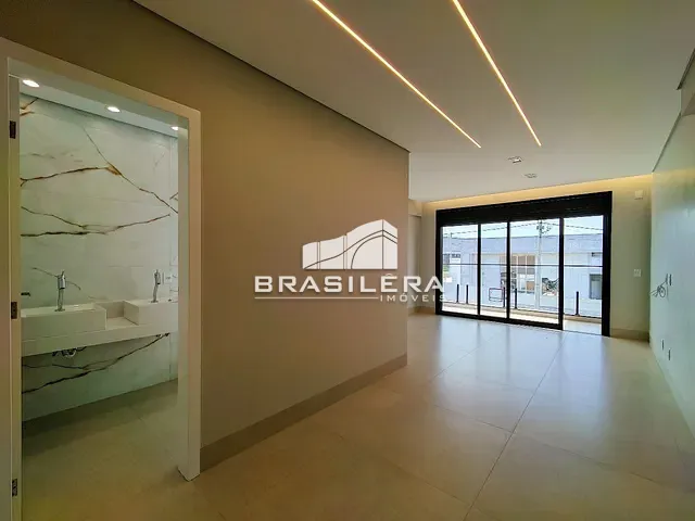Casa com 269m² 3 quartos e 5 banheiros, à venda, no bairro Jardins Versalhes em Aparecida de Goiânia
