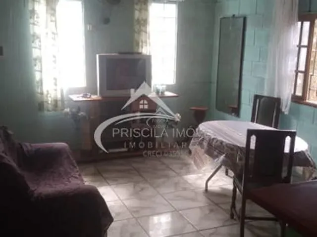 Casa com 450m² 3 quartos e 2 banheiros, à venda, no bairro Boracéia em Bertioga