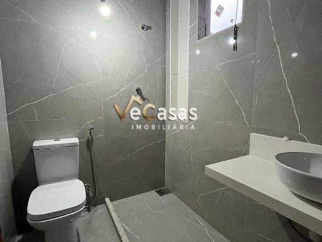 Casa com 180m² 3 quartos e 3 banheiros, à venda, no bairro Novo Rio das Ostras em Rio das Ostras