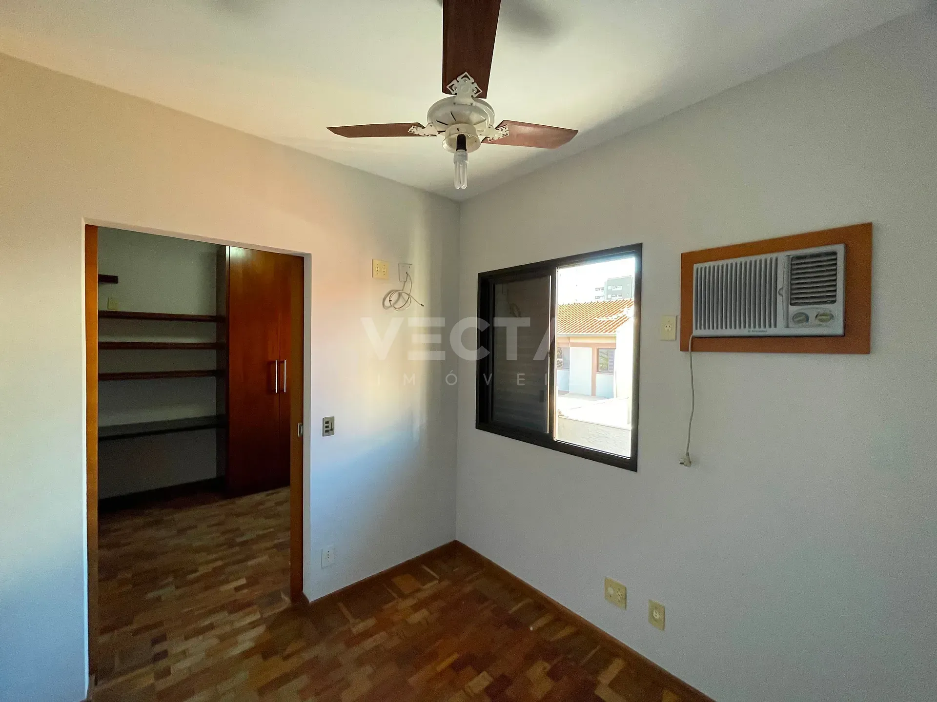 Casa, 4 quartos, 320 m² - Foto 32