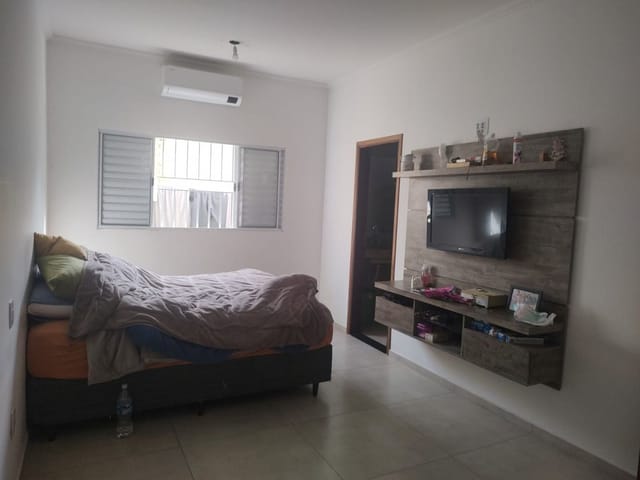 Casa com 200m² 2 quartos e 2 banheiros, à venda, no bairro Jardim Aurora em São João da Boa Vista