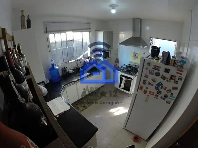 Casa com 500m² 2 quartos e 3 banheiros, à venda, no bairro Massaguaçu em Caraguatatuba