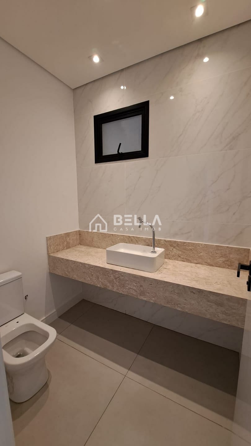 Casa à venda com 3 quartos, 220m² - Foto 12