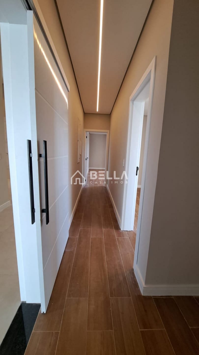 Casa à venda com 3 quartos, 220m² - Foto 24